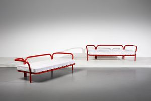 AULENTI GAE (1927 - 2012) - Coppia di divani Locus Solus per Poltronova