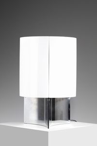 VIGNELLI MASSIMO (n. 1931) - Lampada da tavolo 526/g per Arteluce