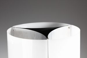 VIGNELLI MASSIMO (n. 1931) : Lampada da tavolo 526/g per Arteluce  - Asta Asta 378 | DESIGN E ARTI DECORATIVE DEL NOVECENTO - DESIGN Online - Associazione Nazionale - Case d'Asta italiane