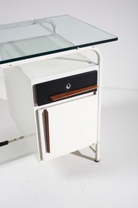 MANIFATTURA ITALIANA : Scrivania con sedia  - Asta Asta 378 | DESIGN E ARTI DECORATIVE DEL NOVECENTO - DESIGN Online - Associazione Nazionale - Case d'Asta italiane