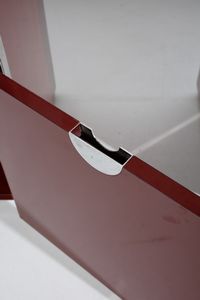 RIZZO WILLY (1928 - 2013) : Coppia di credenze per Mario Sabot  - Asta Asta 378 | DESIGN E ARTI DECORATIVE DEL NOVECENTO - DESIGN Online - Associazione Nazionale - Case d'Asta italiane