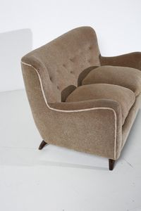 PONTI GIO (1891 - 1979) : nello stile di. Divano  - Asta Asta 378 | DESIGN E ARTI DECORATIVE DEL NOVECENTO - DESIGN Online - Associazione Nazionale - Case d'Asta italiane