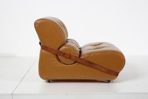 MANIFATTURA ITALIANA : Poltrona e poggiapiedi  - Asta Asta 378 | DESIGN E ARTI DECORATIVE DEL NOVECENTO - DESIGN Online - Associazione Nazionale - Case d'Asta italiane