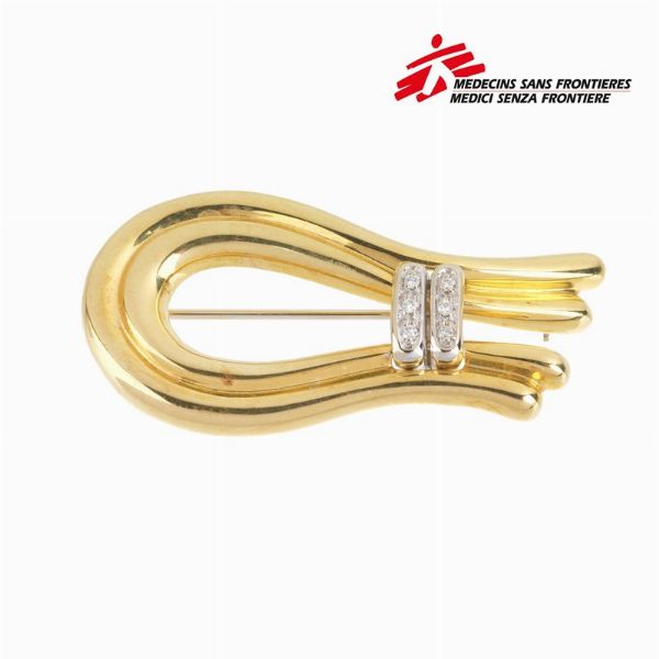 SPILLA A FIOCCO CON DIAMANTI  - Asta Gioielli  - Associazione Nazionale - Case d'Asta italiane