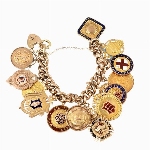 BRACCIALE A CATENA CON CHARMS  - Asta Gioielli  - Associazione Nazionale - Case d'Asta italiane