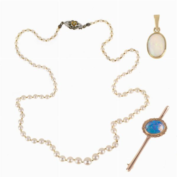 COLLANA DI PERLE CON SPILLA E PENDENTE  - Asta Gioielli  - Associazione Nazionale - Case d'Asta italiane