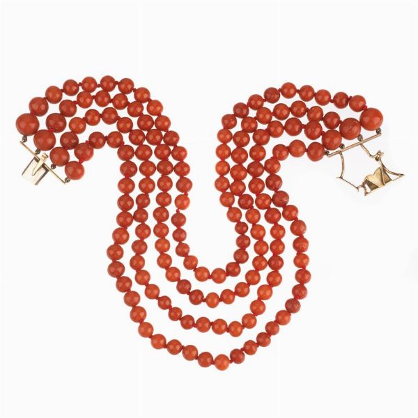 GIROCOLLO IN CORALLO  - Asta Gioielli  - Associazione Nazionale - Case d'Asta italiane