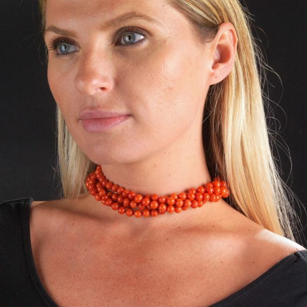 GIROCOLLO IN CORALLO  - Asta Gioielli  - Associazione Nazionale - Case d'Asta italiane