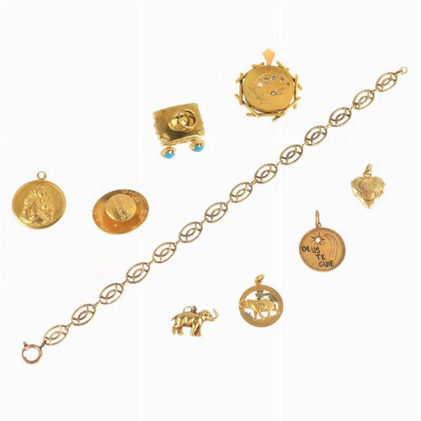 LOTTO COMPOSTO DA VARI PENDENTI E BRACCIALE  - Asta Gioielli  - Associazione Nazionale - Case d'Asta italiane
