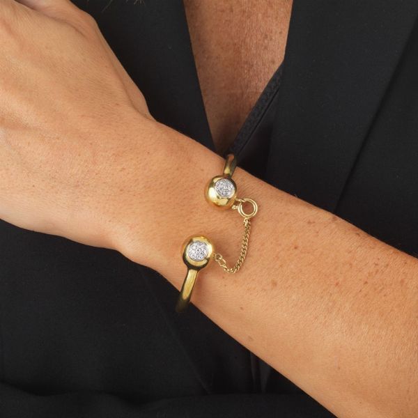 BRACCIALE RIGIDO CON DIAMANTI  - Asta Gioielli  - Associazione Nazionale - Case d'Asta italiane