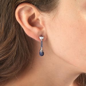 PAIO DI ORECCHINI PENDENTI CON ZAFFIRI E DIAMANTI  - Asta Gioielli  - Associazione Nazionale - Case d'Asta italiane