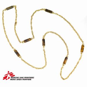 LUNGA COLLANA CON OCCHIO DI TIGRE  - Asta Gioielli  - Associazione Nazionale - Case d'Asta italiane