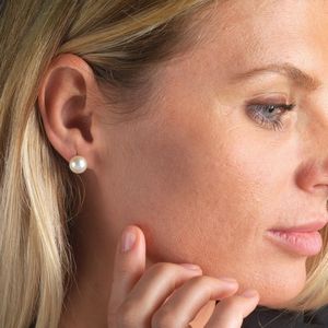 COLLANA SALISCENDI E PAIO DI ORECCHINI DI PERLE  - Asta Gioielli  - Associazione Nazionale - Case d'Asta italiane