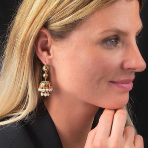 PAIO DI ORECCHINI PENDENTI CON PERLE  - Asta Gioielli  - Associazione Nazionale - Case d'Asta italiane