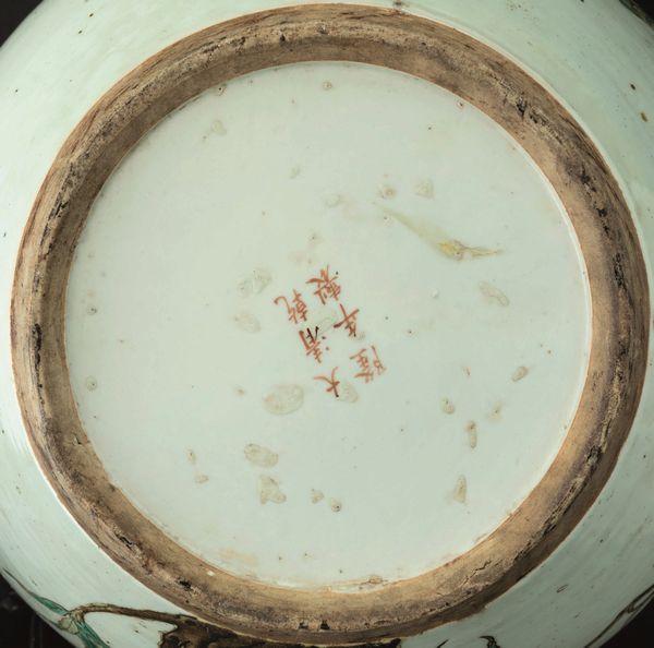 Grande e importante vaso Tianqiuping in porcellana con decoro di pesche e pipistrelli, Cina, Dinastia Qing, epoca Guangxu (1875-1908)  - Asta Fine chinese works of art - Associazione Nazionale - Case d'Asta italiane