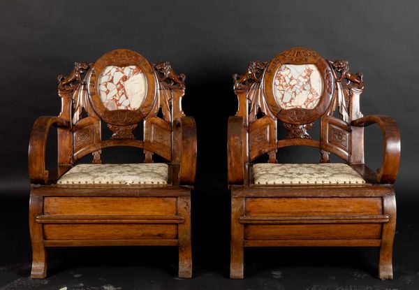 Coppia di poltrone in legno di Huanghuali con schienale in marmo e motivi araldici, Cina, Dinastia Qing, XIX secolo  - Asta Fine chinese works of art - Associazione Nazionale - Case d'Asta italiane