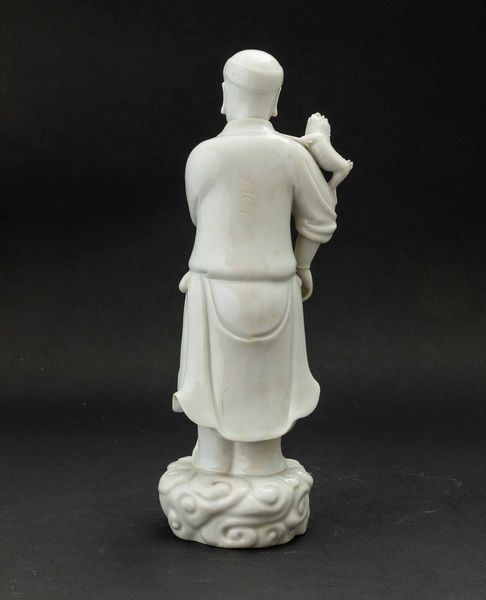 Figura di saggio con rana in porcellana Blanc de Chine, Dehua, Cina, Dinastia Qing, epoca Qianlong (1736-1796)  - Asta Fine chinese works of art - Associazione Nazionale - Case d'Asta italiane