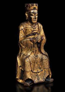 Importante figura di dignitario in legno laccato e dorato, Cina, Canton, Dinastia Qing, XVIII secolo  - Asta Fine chinese works of art - Associazione Nazionale - Case d'Asta italiane