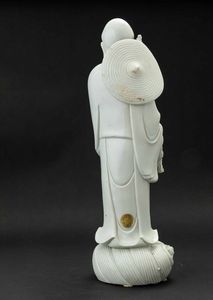 Figura di Damo in porcellana Blanc de Chine, Dehua, Cina, Dinastia Qing, XIX secolo  - Asta Fine chinese works of art - Associazione Nazionale - Case d'Asta italiane