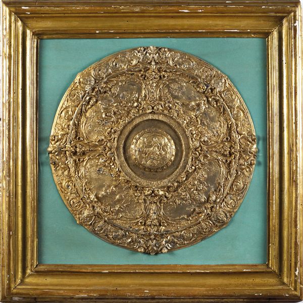 Piatto da parata in bronzo dorato  - Asta Da Importanti Collezioni Romane - Associazione Nazionale - Case d'Asta italiane