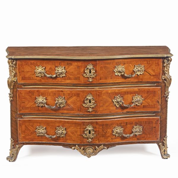 Commode a la Regence, Luigi XV  - Asta Da Importanti Collezioni Romane - Associazione Nazionale - Case d'Asta italiane
