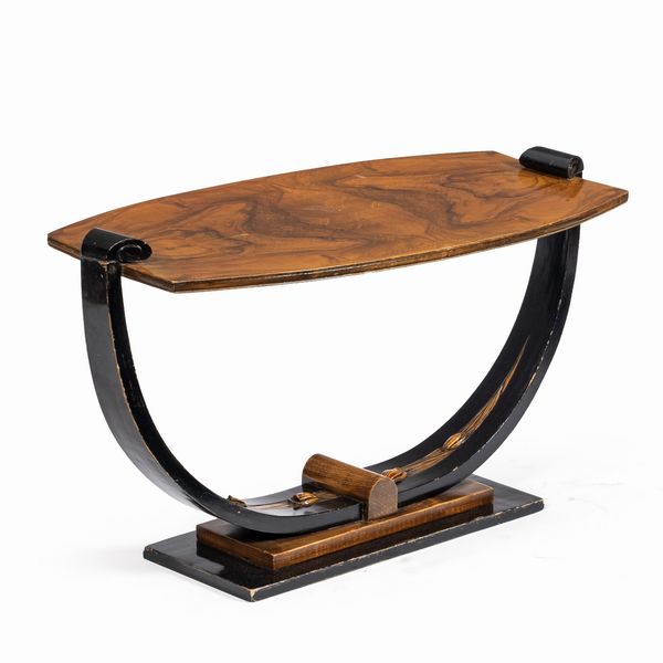 Tavolino in legni diversi stile Deco'  - Asta Da Importanti Collezioni Romane - Associazione Nazionale - Case d'Asta italiane