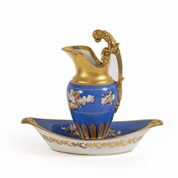 Caraffa con bacile in porcellana  - Asta Da Importanti Collezioni Romane - Associazione Nazionale - Case d'Asta italiane