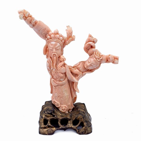 Gruppo in corallo rosa  - Asta Da Importanti Collezioni Romane - Associazione Nazionale - Case d'Asta italiane