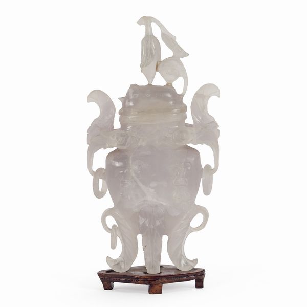 Vaso con coperchio in giada lavanda  - Asta Da Importanti Collezioni Romane - Associazione Nazionale - Case d'Asta italiane