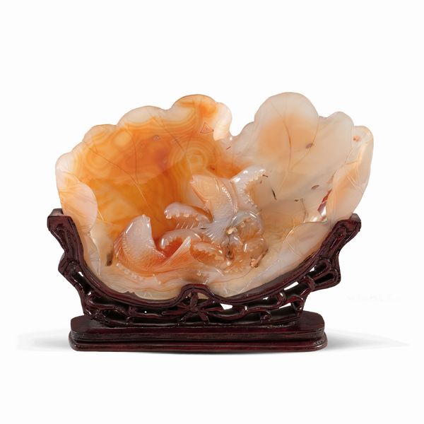 Gruppo in agata variegata  - Asta Da Importanti Collezioni Romane - Associazione Nazionale - Case d'Asta italiane