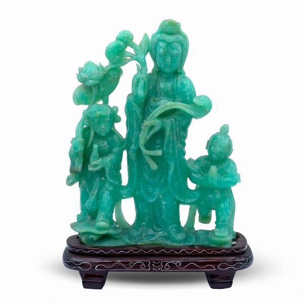 Gruppo in calcedonio verde  - Asta Da Importanti Collezioni Romane - Associazione Nazionale - Case d'Asta italiane