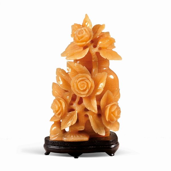 Vaso con coperchio in agata  - Asta Da Importanti Collezioni Romane - Associazione Nazionale - Case d'Asta italiane