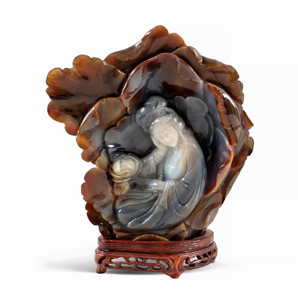 Gruppo in agata variegata  - Asta Da Importanti Collezioni Romane - Associazione Nazionale - Case d'Asta italiane