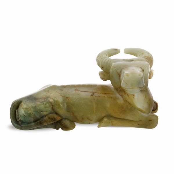 Scultura in giada verde  - Asta Da Importanti Collezioni Romane - Associazione Nazionale - Case d'Asta italiane