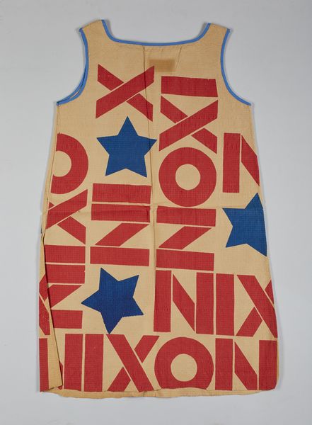 AUTORE NON IDENTIFICATO : Abito di carta ''Nixon''.  - Asta Asta 380 | ARTE MODERNA E CONTEMPORANEA Virtuale - Associazione Nazionale - Case d'Asta italiane
