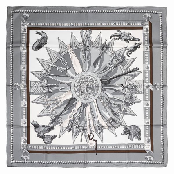 Hermès : Foulard Cuillers d'Afrique  - Asta Luxury Fashion - Associazione Nazionale - Case d'Asta italiane