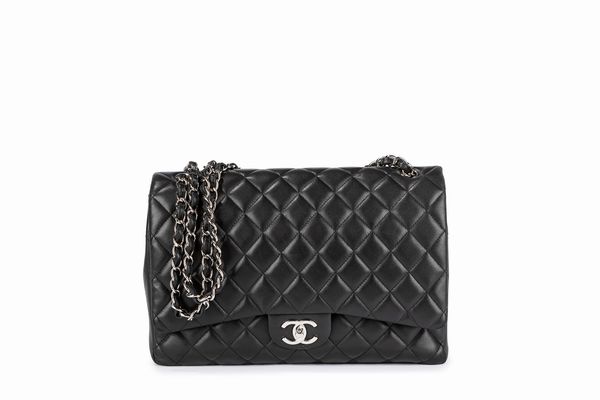 CHANEL : Borsa Jumbo  - Asta Luxury Fashion - Associazione Nazionale - Case d'Asta italiane