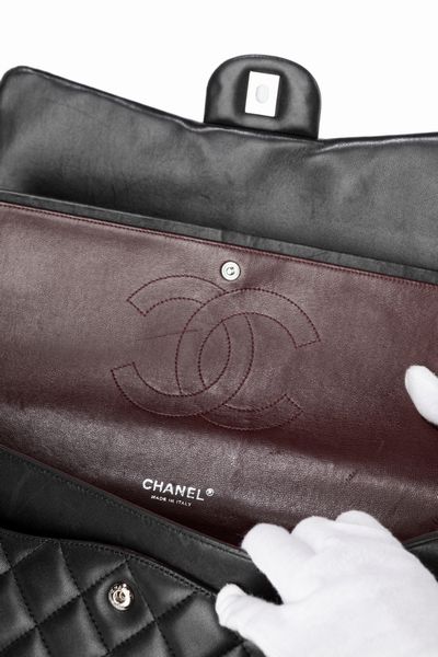 CHANEL : Borsa Jumbo  - Asta Luxury Fashion - Associazione Nazionale - Case d'Asta italiane