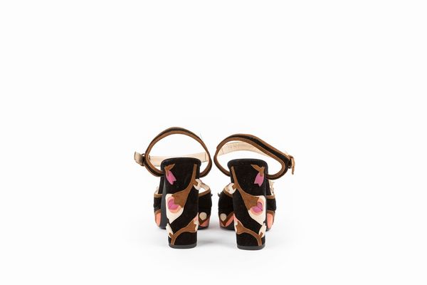 Prada : Sandali con plateau  - Asta Luxury Fashion - Associazione Nazionale - Case d'Asta italiane
