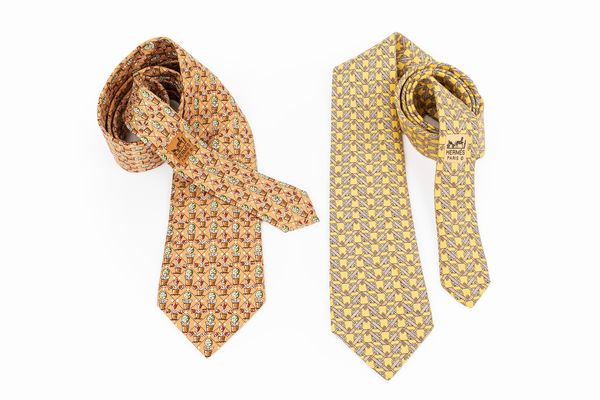 Hermès : Lotto di due cravatte in seta  - Asta Luxury Fashion - Associazione Nazionale - Case d'Asta italiane