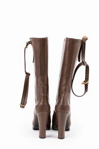 Prada : Stivale  - Asta Luxury Fashion - Associazione Nazionale - Case d'Asta italiane