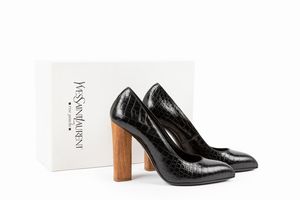 Yves Saint Laurent : Scarpa in pelle stampata nera  - Asta Luxury Fashion - Associazione Nazionale - Case d'Asta italiane