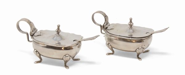 Coppia di salierine in argento  - Asta L'Arte della Tavola - Associazione Nazionale - Case d'Asta italiane