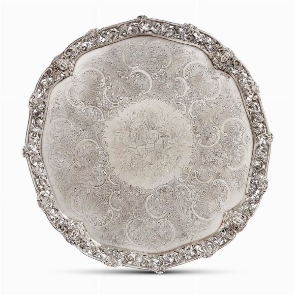 VASSOIO, LONDRA, 1750  - Asta International fine art e objets de vertu russi da un'importante collezione - Associazione Nazionale - Case d'Asta italiane