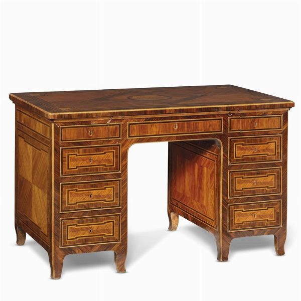 GRANDE SCRIVANIA, FIRENZE, FINE SECOLO XVIII  - Asta International fine art e objets de vertu russi da un'importante collezione - Associazione Nazionale - Case d'Asta italiane