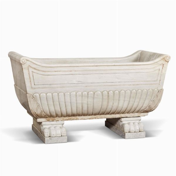 GRANDE VASCA, ROMA , PERIODO NEOCLASSICO  - Asta International fine art e objets de vertu russi da un'importante collezione - Associazione Nazionale - Case d'Asta italiane