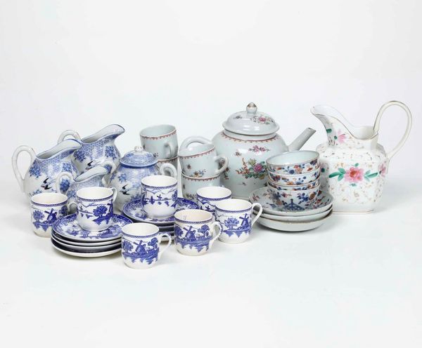 Parti di servizi da caff� e da t�  - Asta Antiquariato Ottobre  - Associazione Nazionale - Case d'Asta italiane