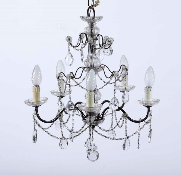 Lampadario a sei luci in metallo e vetro  - Asta Antiquariato Ottobre  - Associazione Nazionale - Case d'Asta italiane