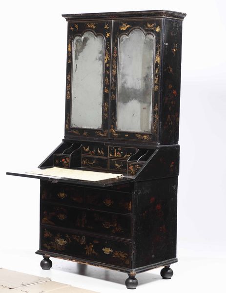 Trumeau in legno ebanizzato e laccato a cineserie, Venezia XVIII secolo  - Asta Antiquariato Ottobre  - Associazione Nazionale - Case d'Asta italiane