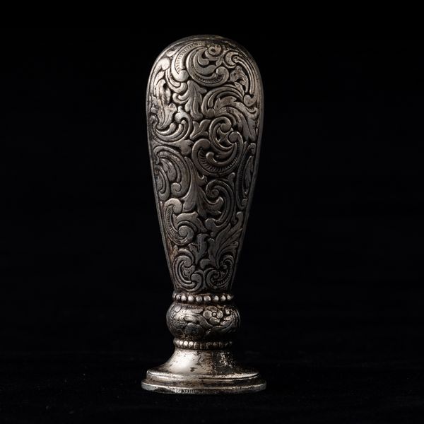 Sigillo in argento con decori vegetali incisi, Francia  - Asta Antiquariato Ottobre  - Associazione Nazionale - Case d'Asta italiane